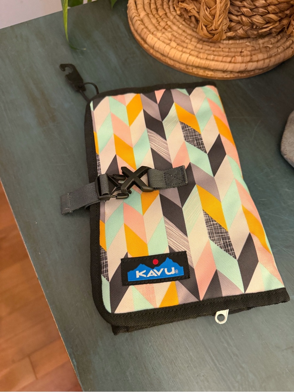 KAVU Roll-Up Travel Toiletry Organizer Bag – Colorful Geometric Print